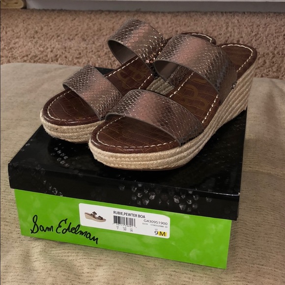 Sam Edelman Wedge - Picture 4 of 5